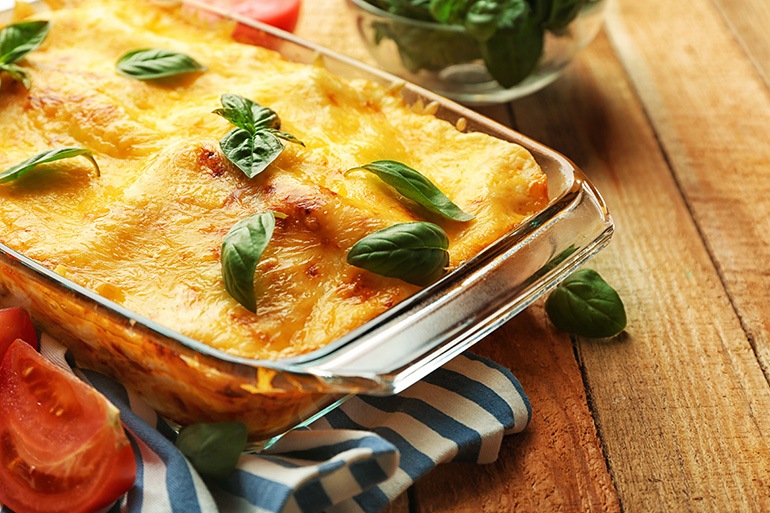 Everything You Need to Know to Find the Best Lasagna Pan is Right Here!