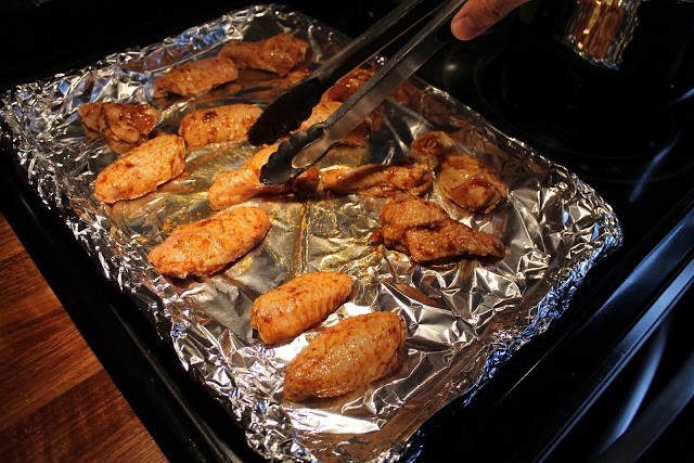 Reheat Wings By Using an Oven